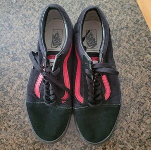 Disney x Vans 90th anniversary Mickey Mouse Club Sneakers Suede Men’s‎ 10.5